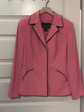 Pink Notch-Collar Blazer with Black Piping